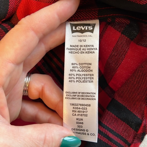 NWT Levi’s Boys buffalo plaid flannel button down shirt size 10/12 - Picture 5 of 6